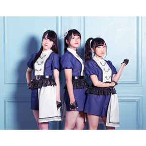 男生脱女生衣服啪啪
